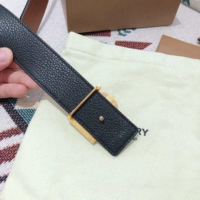 Burberry TB Belt Cuir Beige Boucle Or à l'ton Cuir Ceinture 7