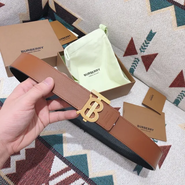 Burberry TB Belt Cuir Beige Boucle Or à l'ton Cuir Ceinture 8