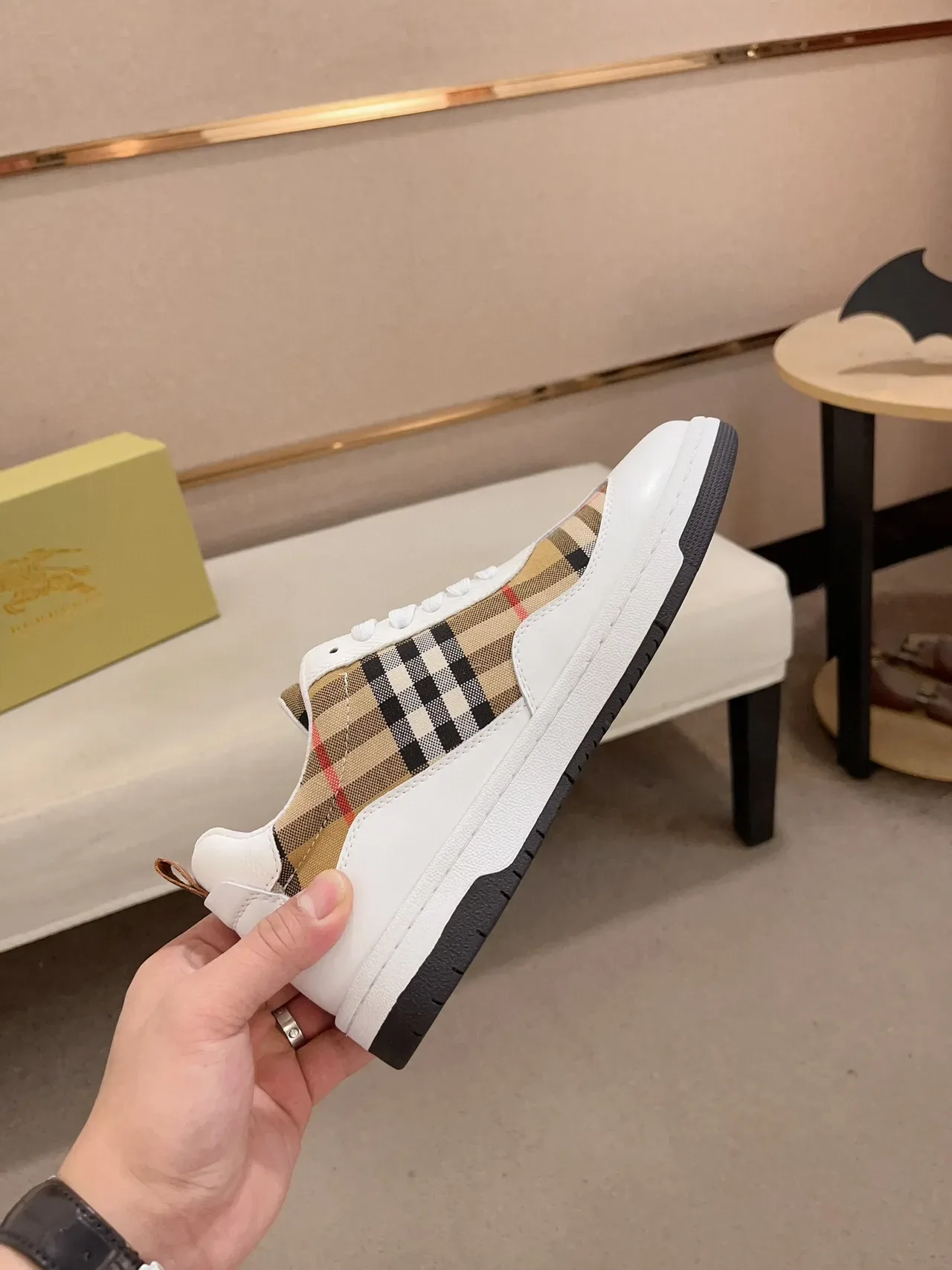 Burberry Blanc Beige Baskets Lifestyle Basses Panneaux Check 5