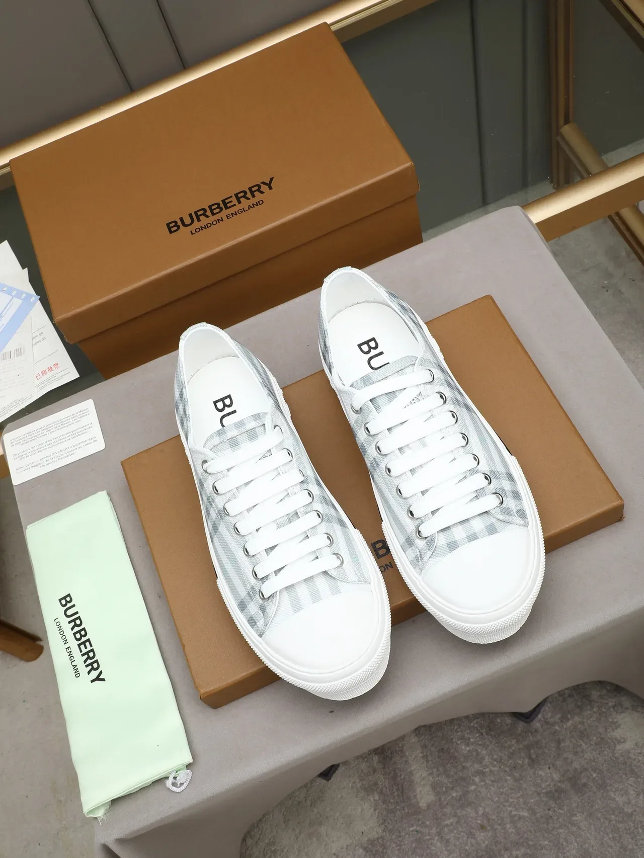 Burberry White Blue Check-Pattern Canvas Upper Platform Sole Lifestyle Sneakers 2