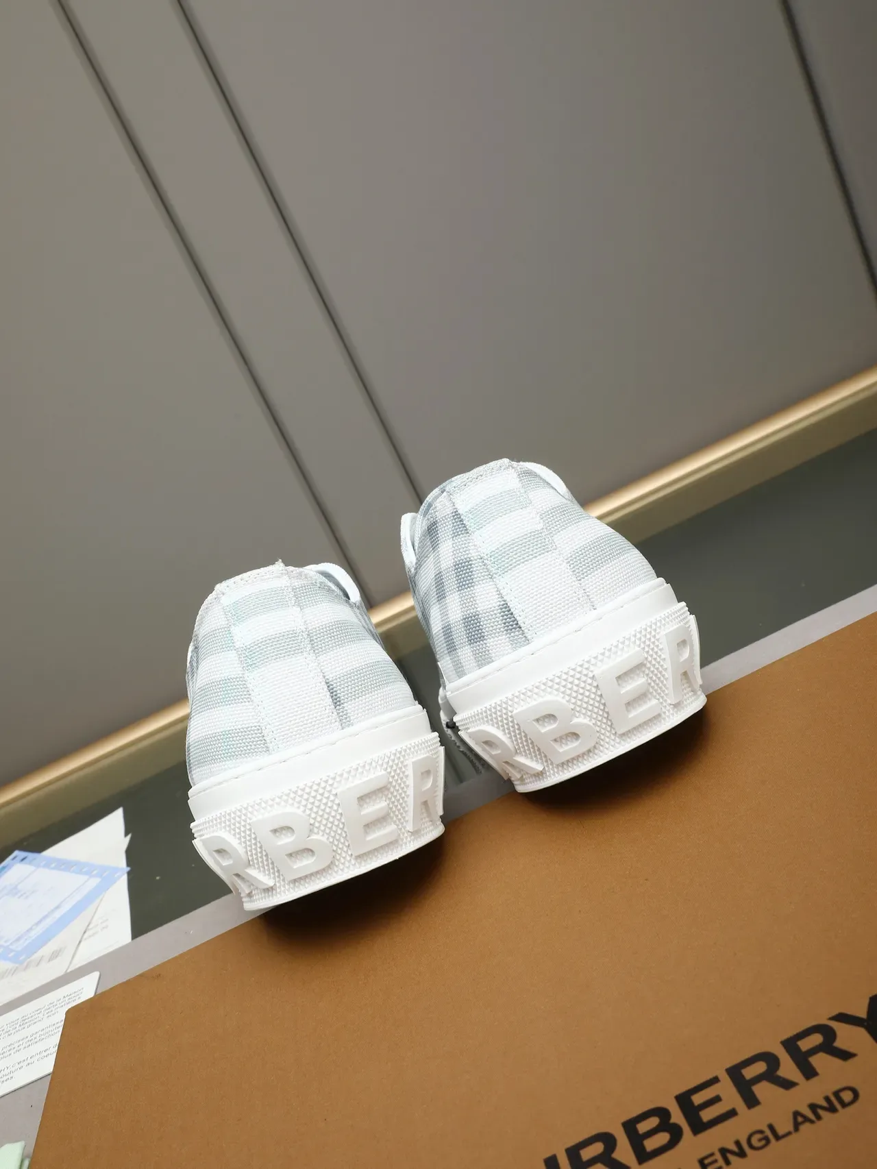 Burberry White Blue Check-Pattern Canvas Upper Platform Sole Lifestyle Sneakers 3