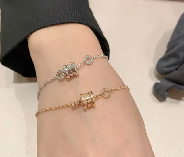 Bvlgari B.zero1 سوار سلاسل ذهبية متشابكة 9