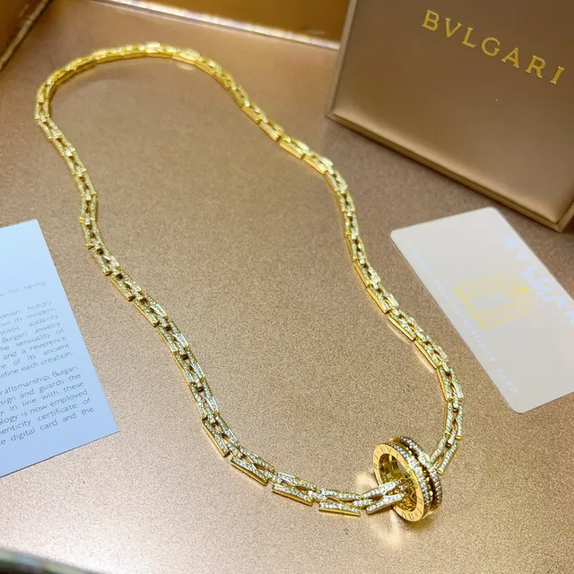 Bvlgari B.zero1 Roma Pavé Yellow Gold colar 3
