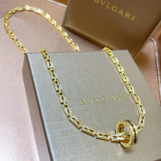 Bvlgari B.zero1 Roma Pavé Yellow Gold colar 4