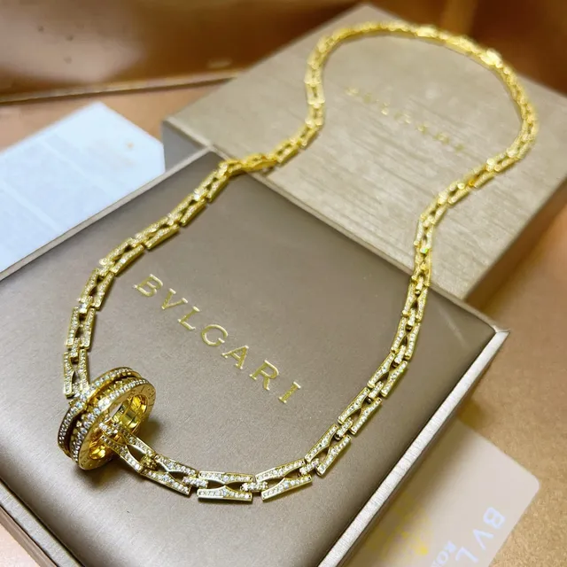 Bvlgari B.zero1 Roma Pavé Yellow Gold colar 9