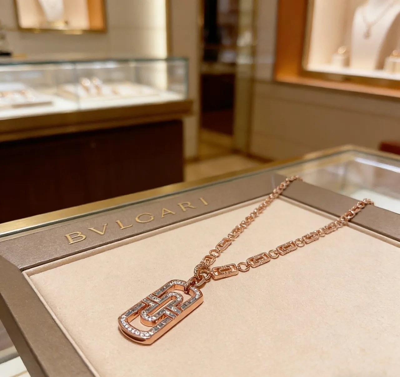 Bvlgari B.zero1 Or Rose Pavé et Émail Collier 6