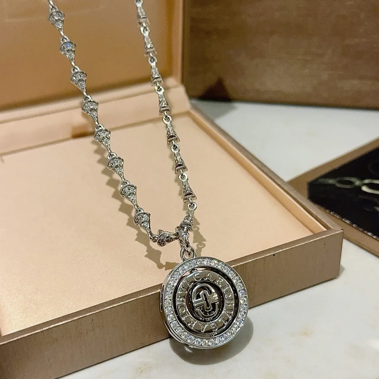 Bvlgari B.zero1 Rotating Disc Pavé Necklace 2