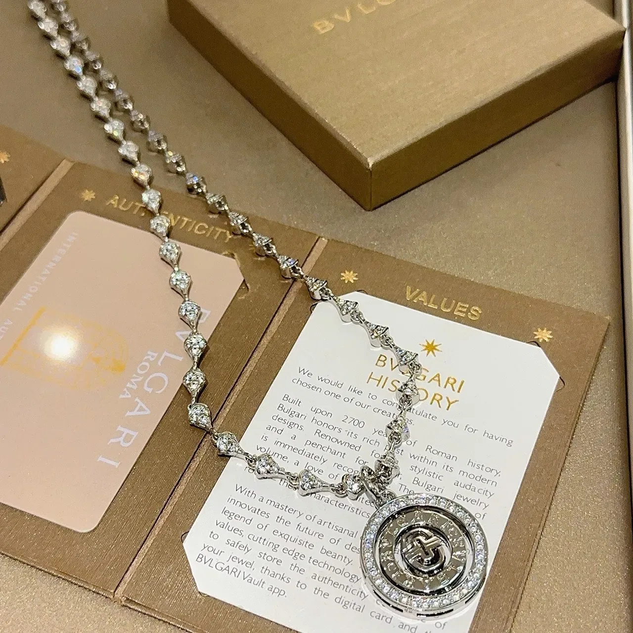 Bvlgari B.zero1 Rotating Disc Pavé Necklace 8
