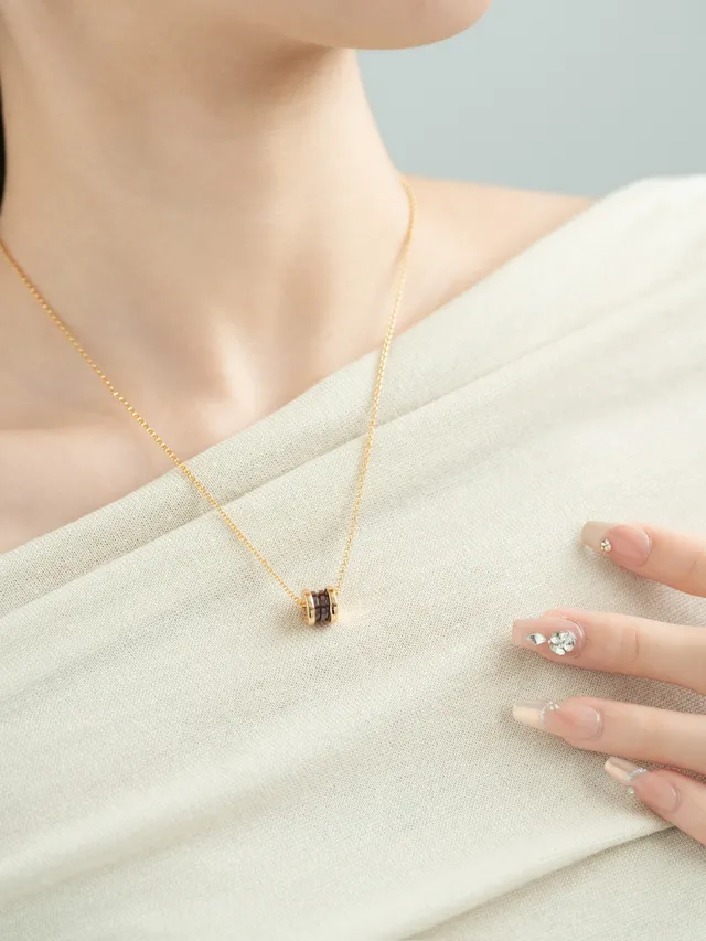 Bvlgari B.zero1 Trois Anneaux Collier en Céramique Lie-de-vin et Or 2