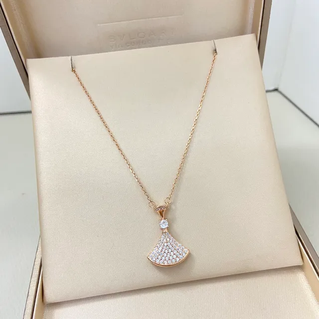 Bvlgari Divas’ Dream Beige Silver Pendentif en forme d'éventail Pavé Métal Bicolore Collier 6