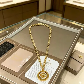 Bvlgari Gold White Chain Link Circular Medallion Pendant Necklace