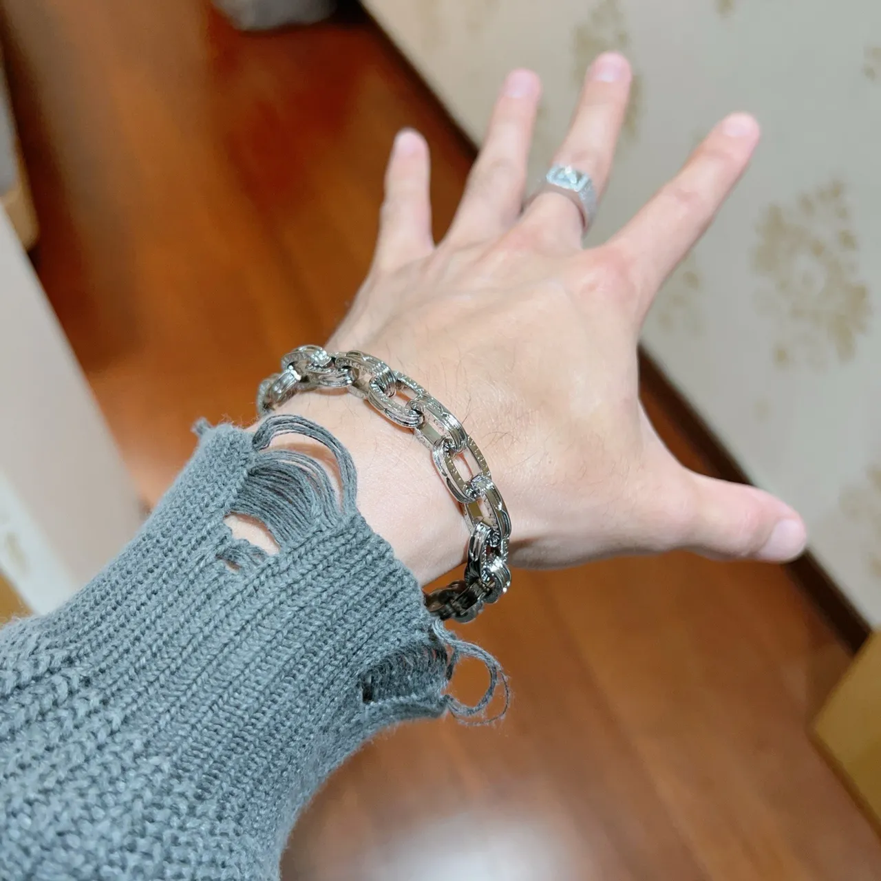 Bvlgari Iconic Chain Engraved Silver-Tone Bracelet 8