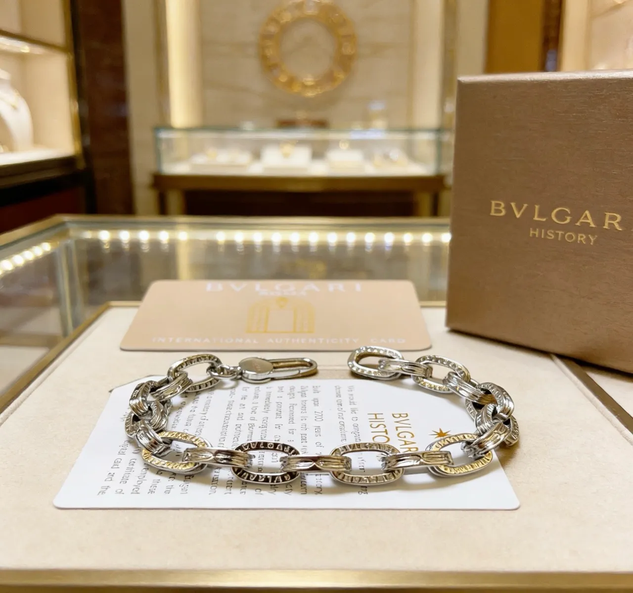 Bvlgari Iconic Chain Engraved Silver-Tone Bracelet 9