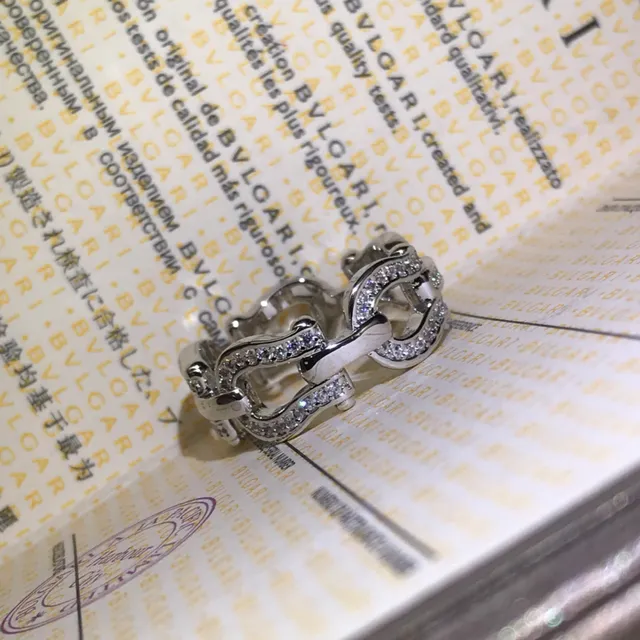 Bvlgari Iconica Roma Chaîne Maillons Anneaux Pavé Diamants 5