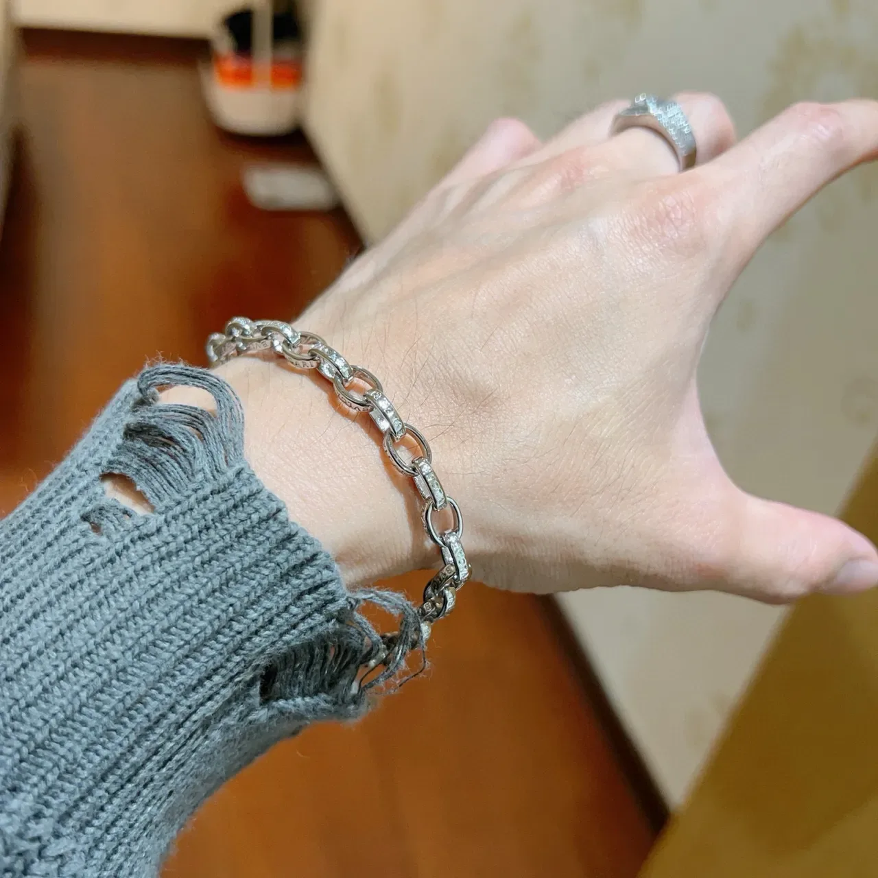 Bvlgari ওভাল লিংক পেভসেট সিলভার টোন হার 8