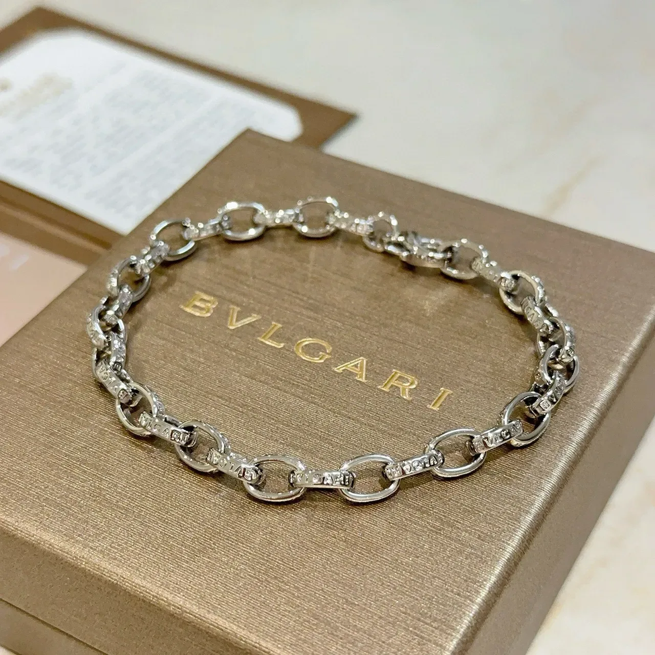 Bvlgari ওভাল লিংক পেভসেট সিলভার টোন হার 9