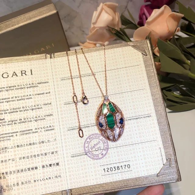 Collier Bvlgari Serpenti Malachite et Saphir Pavé Or Rose 2