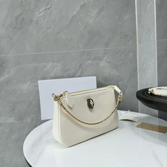 Bvlgari Serpenti Mini Chain Bag Off-White Gold-Tone Underarm Bag 4
