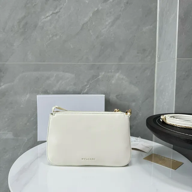 Bvlgari Serpenti Mini Chain Bag Off-White Gold-Tone Underarm Bag 5