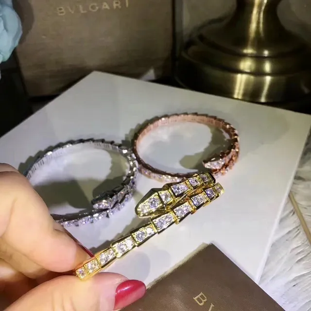 Bvlgari Serpenti Pavé-Set سوارة ثعبان ملتف 4