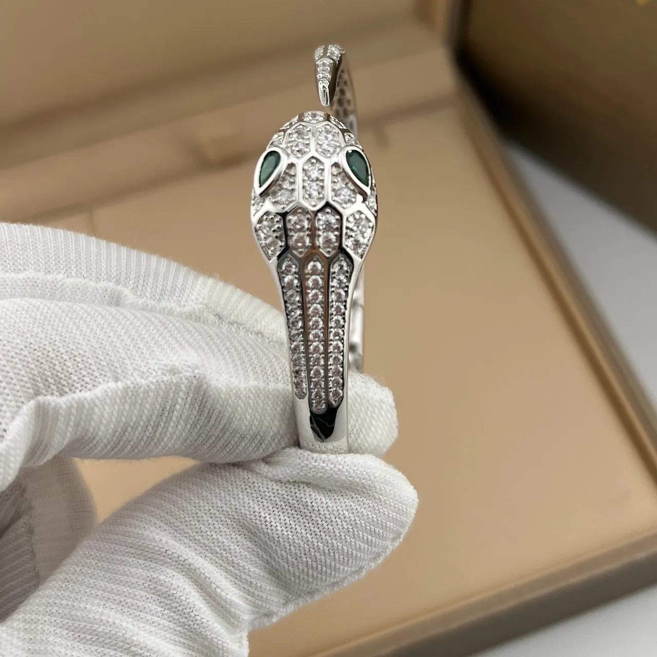 Bvlgari Serpenti Tête de Serpent Pavé Diamant Bracelets de poignet 6