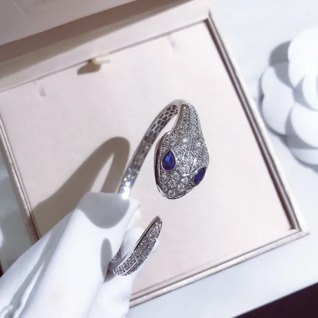 Bvlgari Silver Blue Snake-Head Motif Hexagonal Pavé Setting Bracelet 7