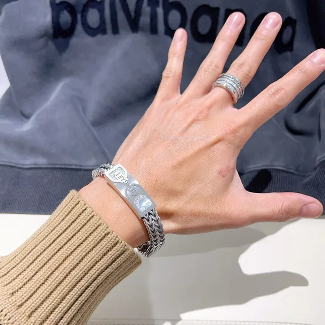 Bvlgari Silver Woven Herringbone Chain Engraved Central Plaque Bracelet 5