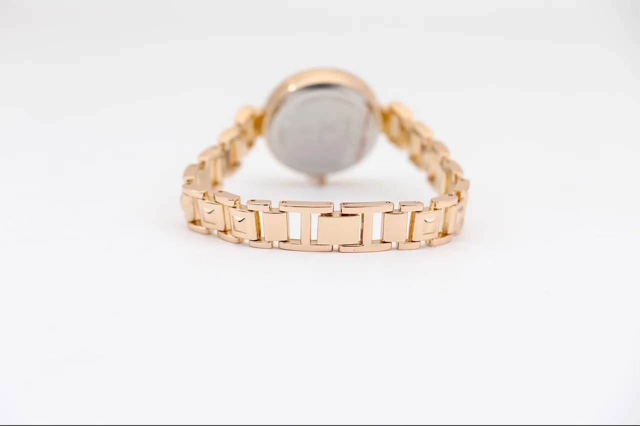 Calvin Klein Ouro Prata Rosa Metal Raio de sol Cadran Quartzo Relógio 8