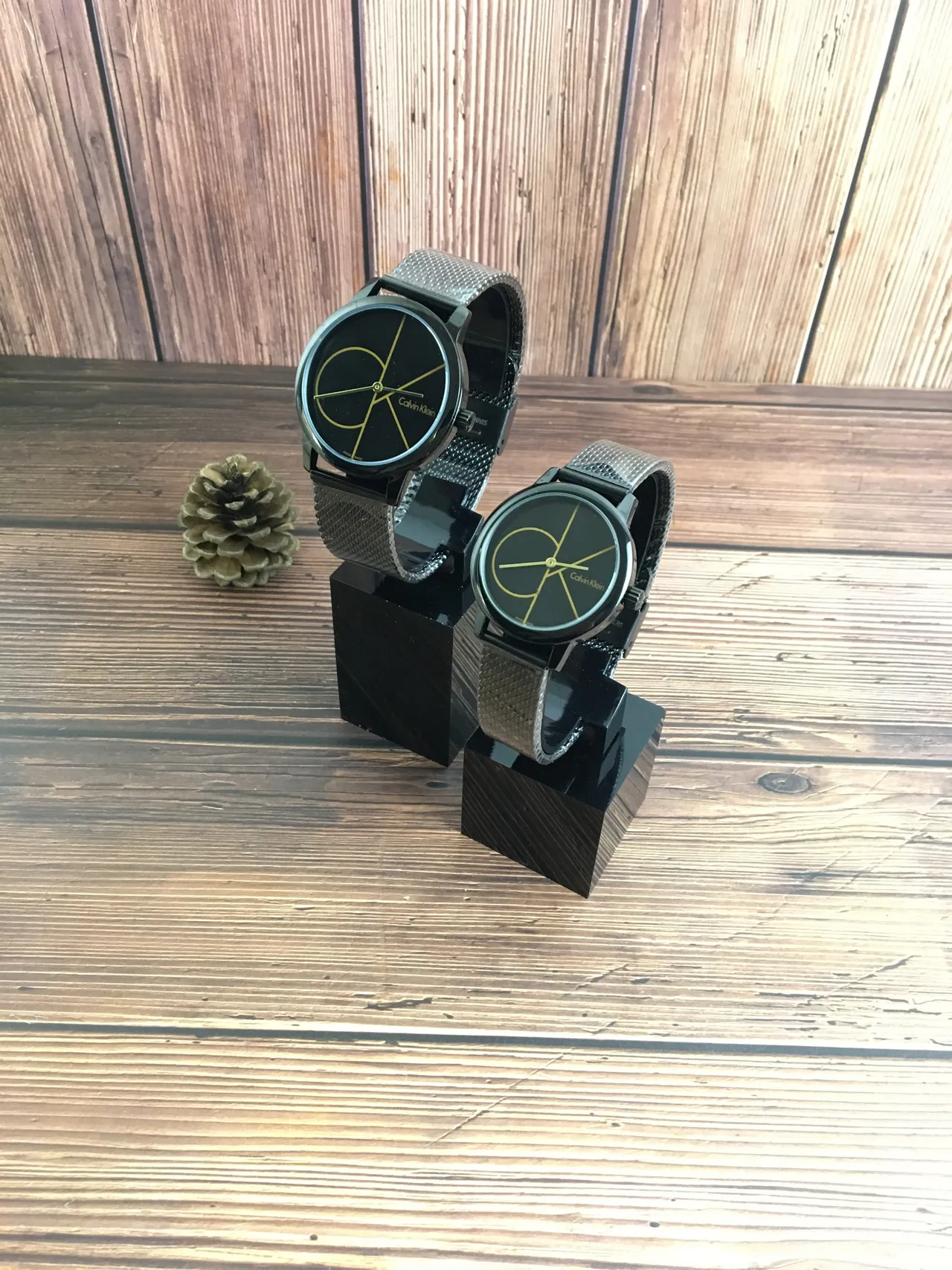 Calvin Klein Montre Minimal Or Argent Cadran Minimaliste Boîtier Quartz 2