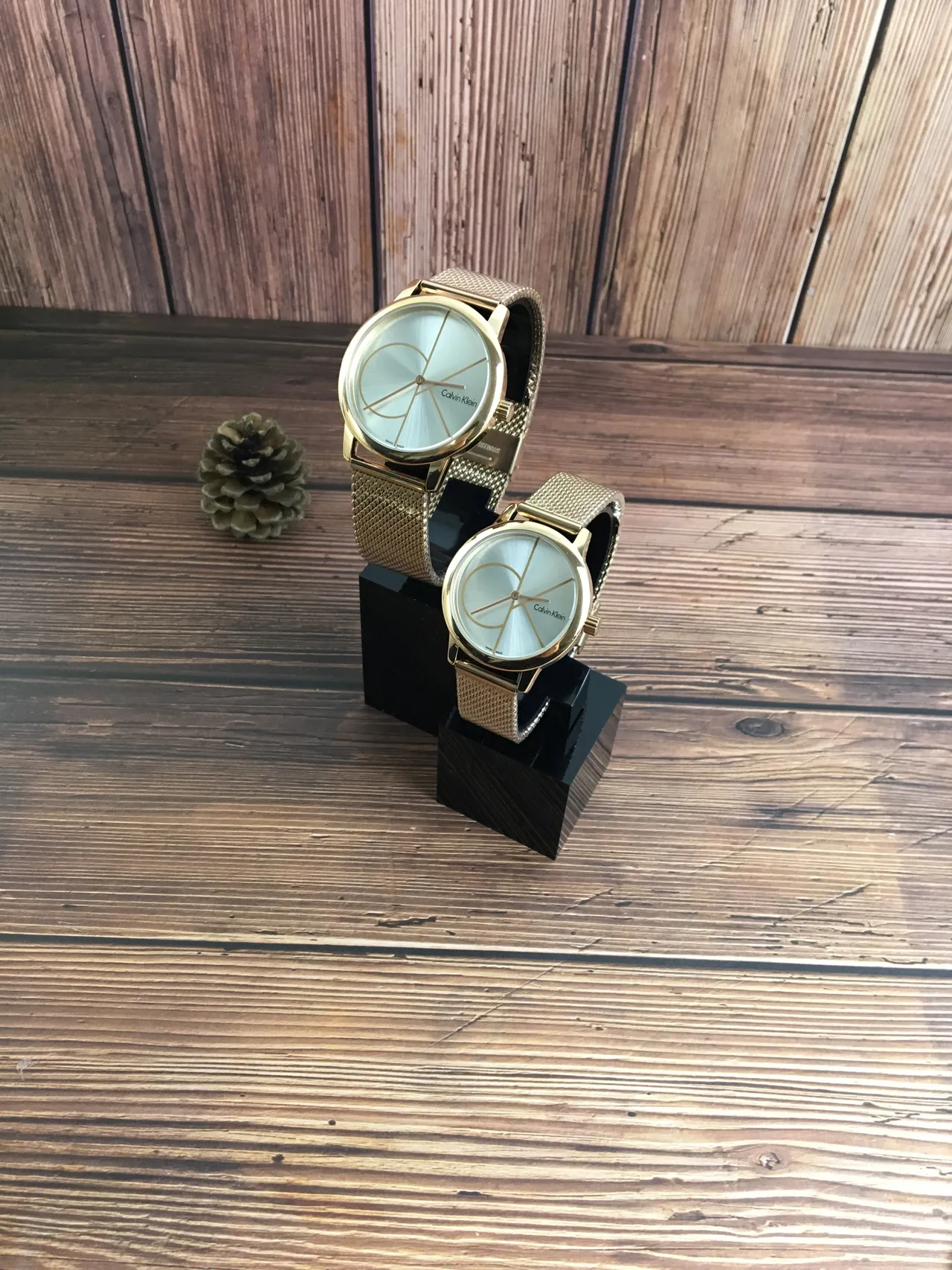 Calvin Klein Montre Minimal Or Argent Cadran Minimaliste Boîtier Quartz 6