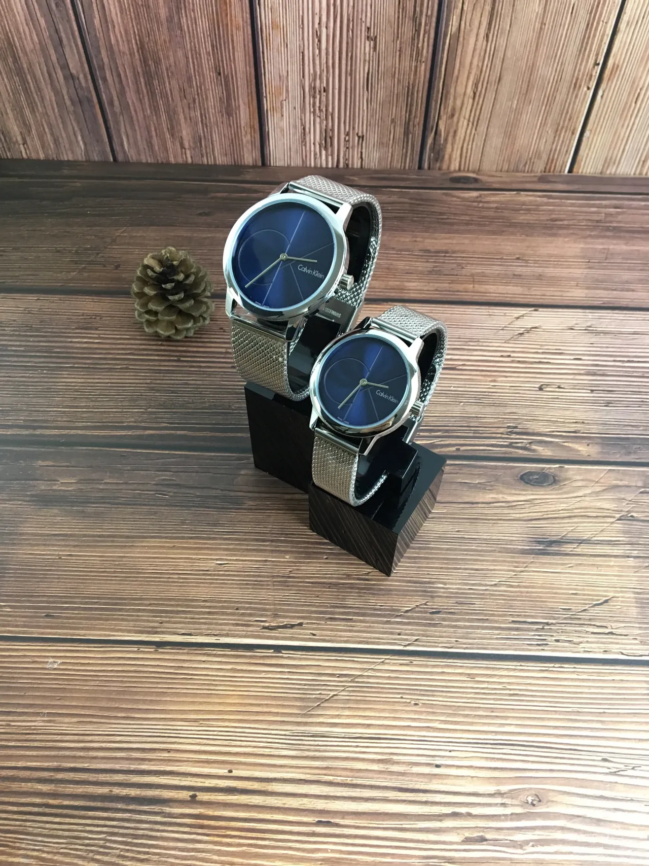 Calvin Klein Montre Minimal Or Argent Cadran Minimaliste Boîtier Quartz 7