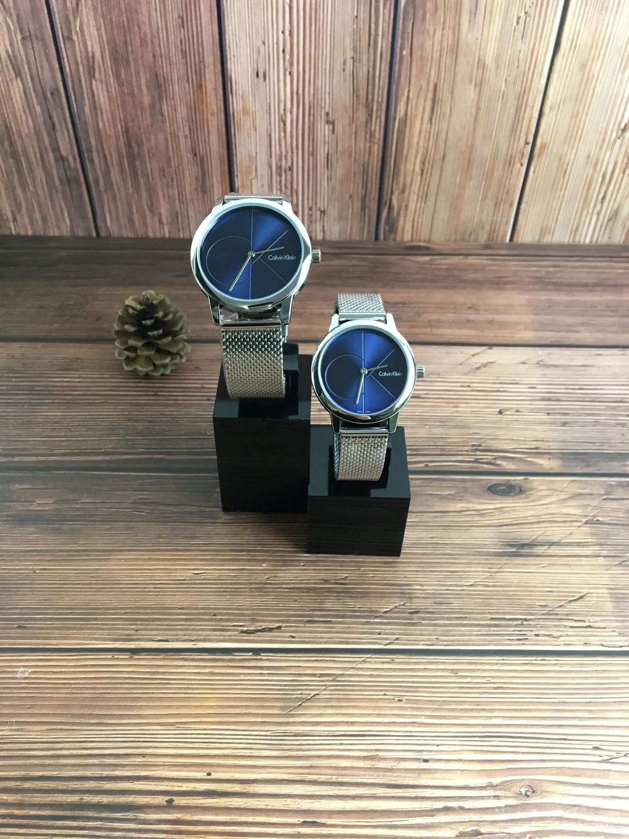 Calvin Klein Montre Minimal Or Argent Cadran Minimaliste Boîtier Quartz 8