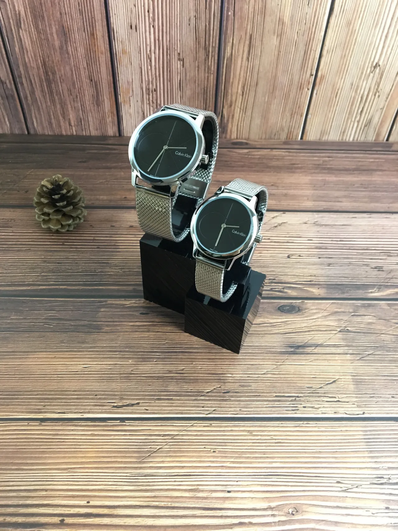 Calvin Klein Montre Minimal Or Argent Cadran Minimaliste Boîtier Quartz 9