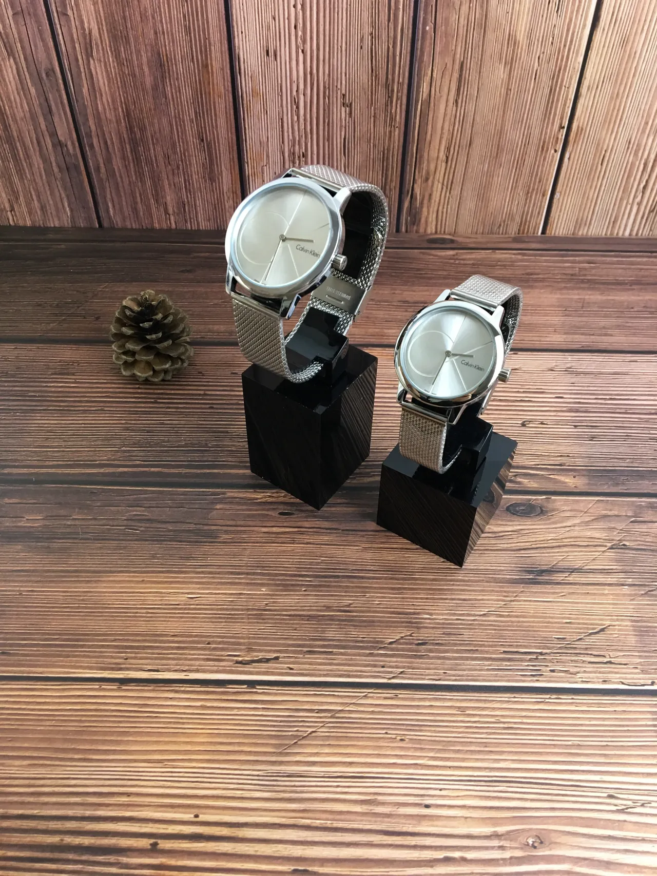 Calvin Klein Montre Minimal Or Argent Cadran Minimaliste Boîtier Quartz 11