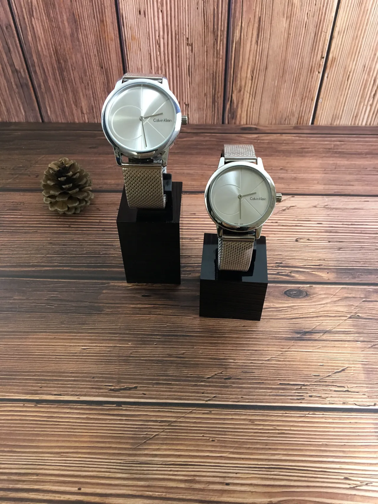Calvin Klein Montre Minimal Or Argent Cadran Minimaliste Boîtier Quartz 12