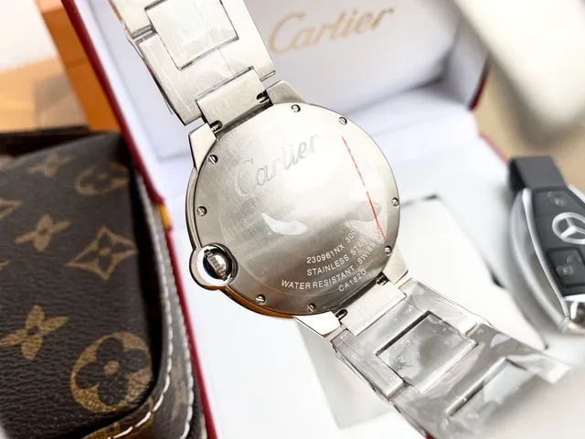Cartier Ballon Bleu Silver Blue Round Stainless Steel Case Integrated Link Bracelet Mechanical Watch 3