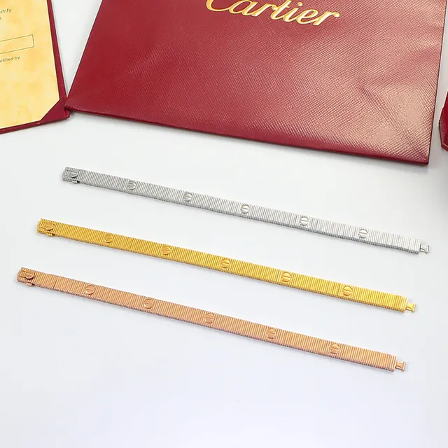 Cartier Juste un Clou Bracelet en or texturé 7
