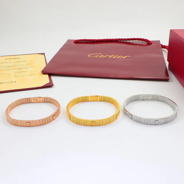 Cartier Juste un Clou Bracelet en or texturé 9