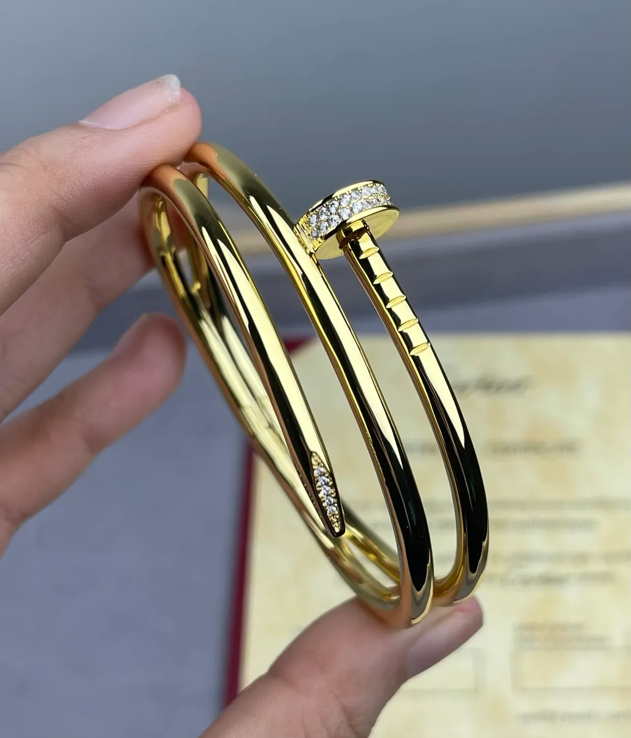 Bracelet Cartier Juste un Clou Triple Bande Pavé Cristal Or 4