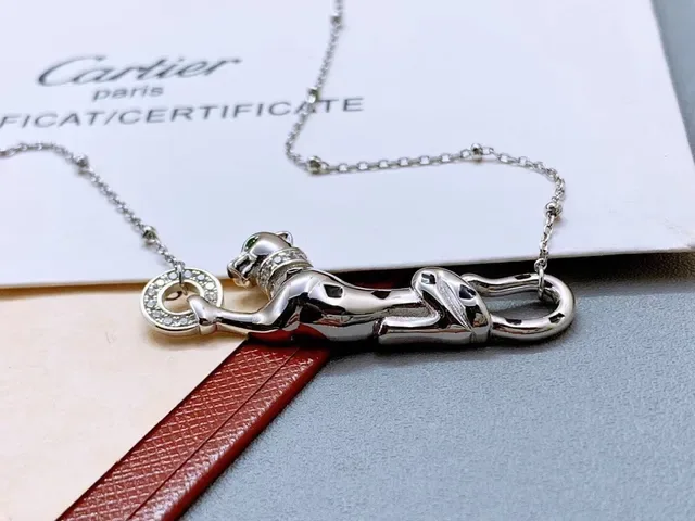 Cartier Panthère Crouching Panther Pendant Necklace 4