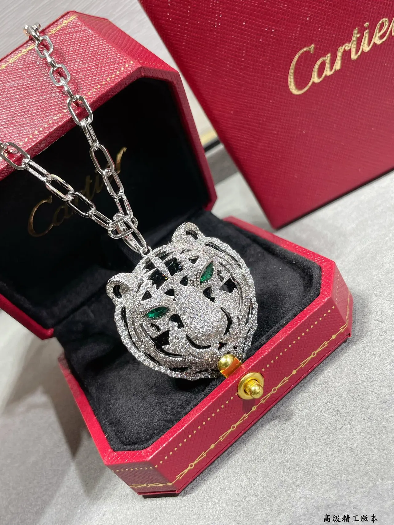 Cartier Panthère Tiger Pavé Emerald Eye قلادة 3