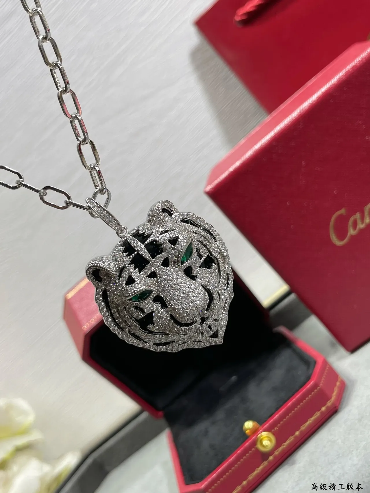 Cartier Panthère Tiger Pavé Emerald Eye قلادة 5
