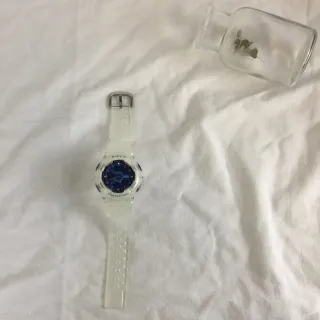 Casio Baby-G Reloj Deportivo de Resina Blanca Translucida