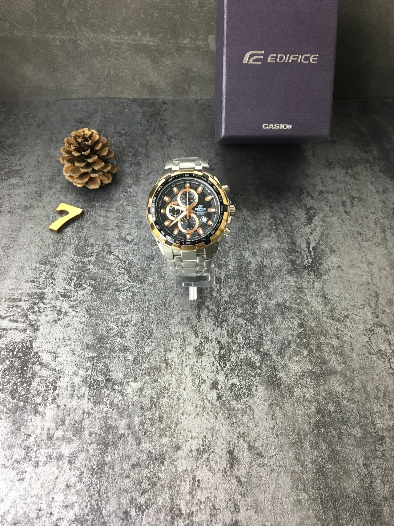 Casio Relógio Preto Dourado Bicolor Aço Inoxidável 5
