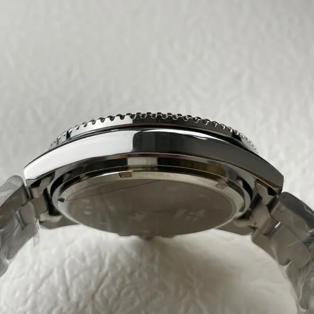 Casio Diver-style Blue Silver Dial Ceramic Bezel Watch 3