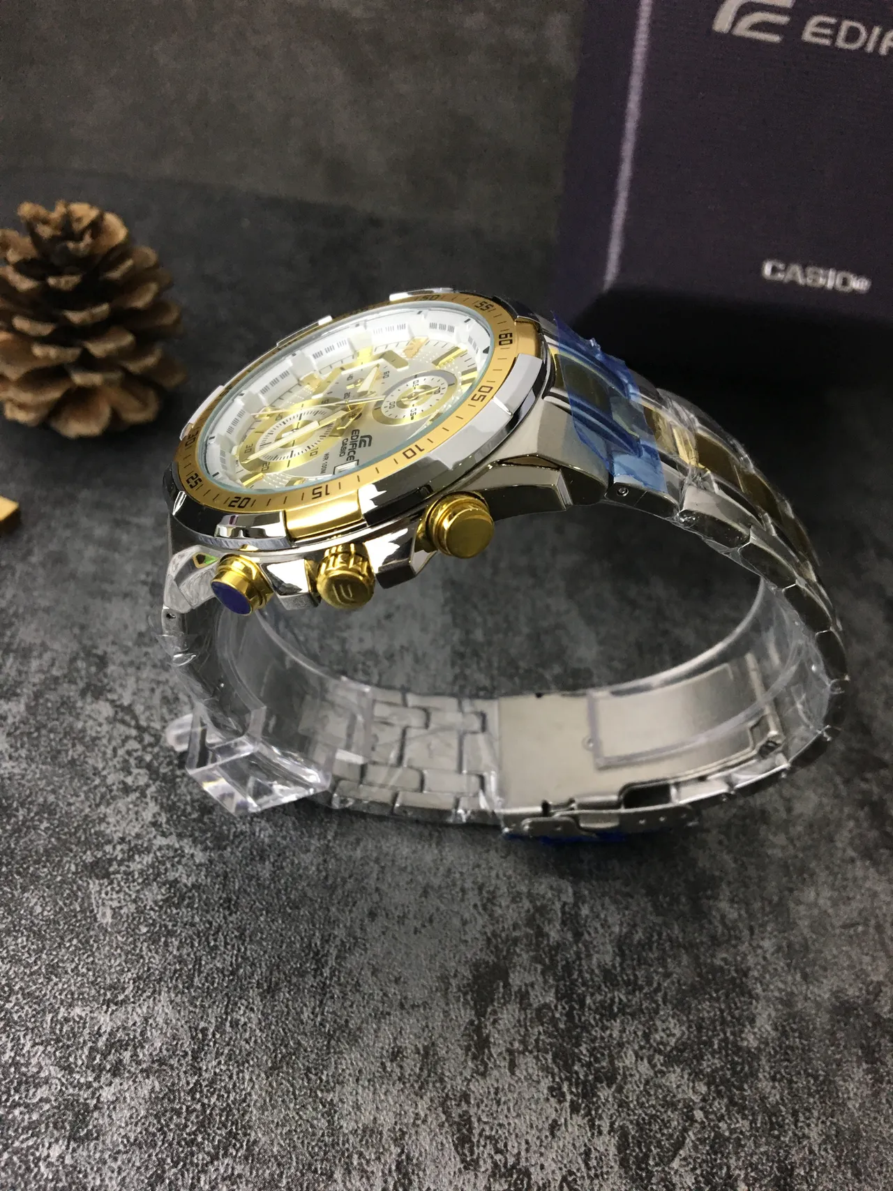 Casio Edifice Chronograph Two-Tone Silver and Gold Quartz Watch 3