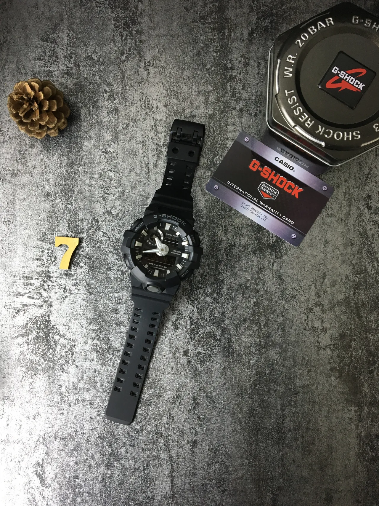 Casio G-Shock GA-100 Montre Sportive en Résine Noire 6