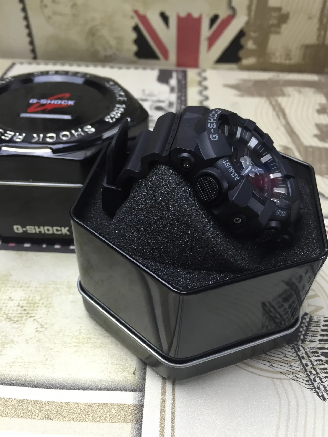 Casio G-Shock GA-100 Montre Sportive en Résine Noire 10