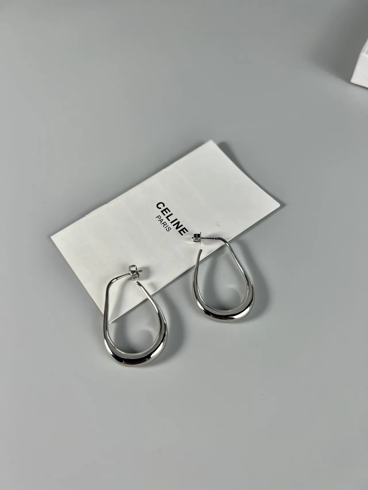 Celine Asymmetrical Teardrop Hoop Earrings 6