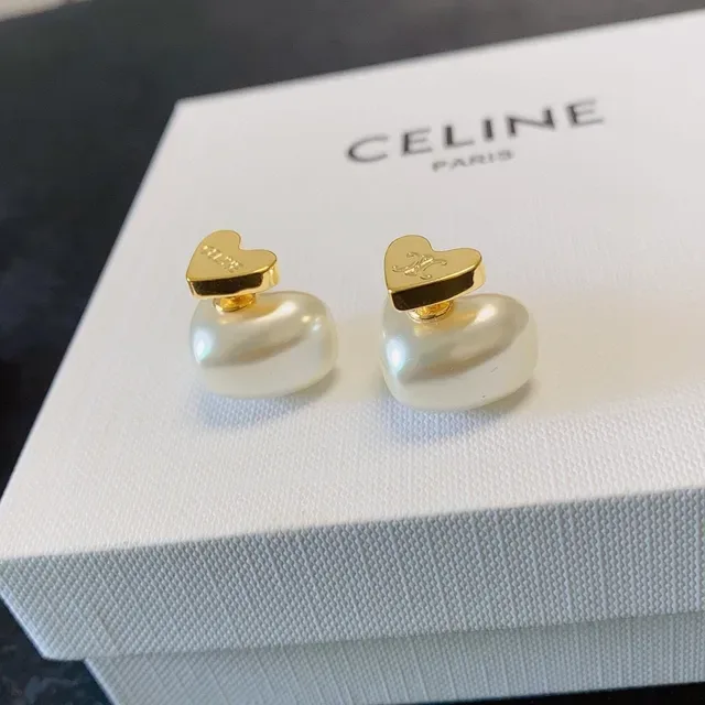 Celine Heart-Shaped Pearl and Gold-Tone Stud Earrings 4